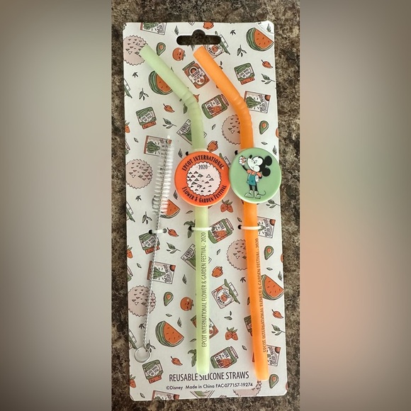 NWOT. Disney Parks Epcot Flower & Garden 2020 Reusable Straw Set. - Picture 1 of 5